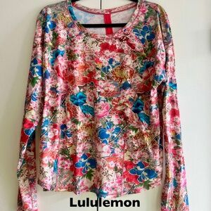 lululemon size 12 floral long sleeve